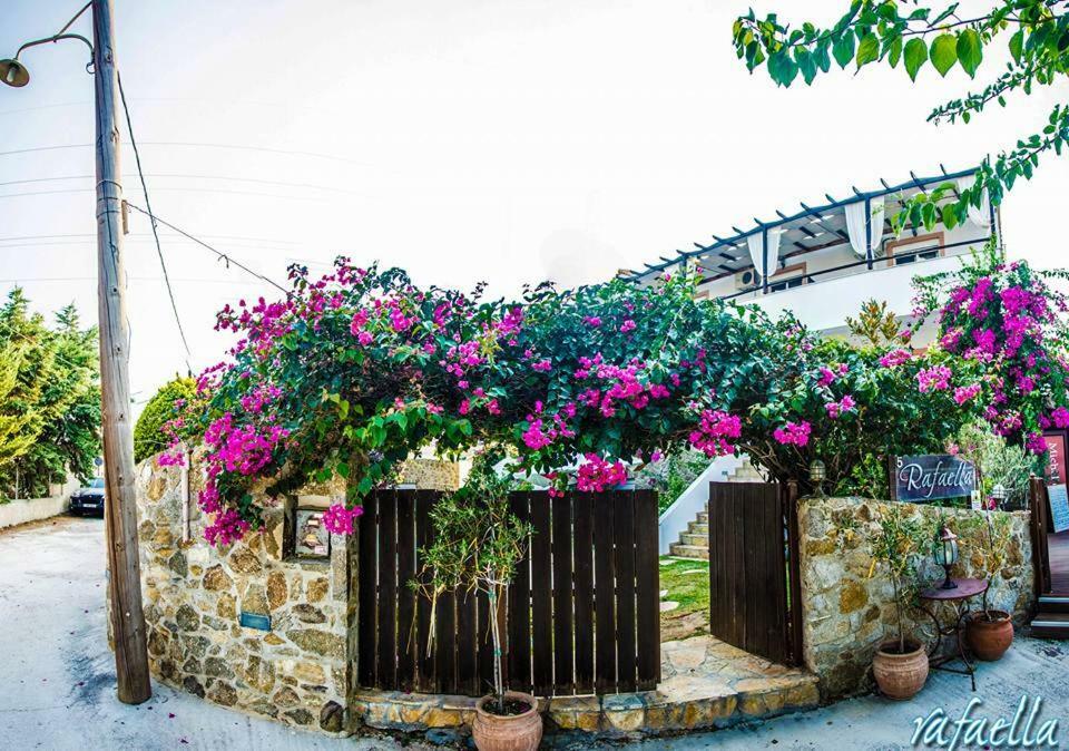Irene'S Maisonette At Rafaella Resort Kokkonion Exterior photo